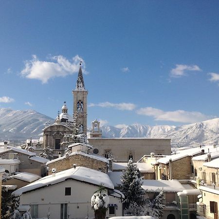 La Finestra Sulmo Apartment Sulmona Exterior photo