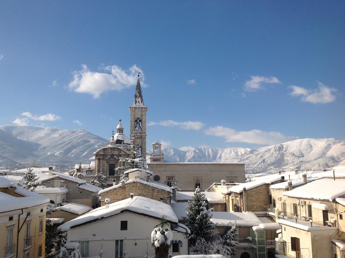 La Finestra Sulmo Apartment Sulmona Exterior photo